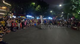 Balance Performance - Street Circus show in Hanoi Vietnam