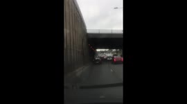 Man drives mobility scooter down major 3 lane cartridge way in london