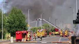 100 Firefighters tackle warehouse fire in Tottenham