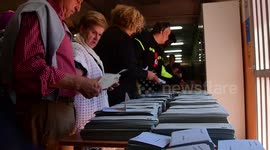 Spaniards heads to the polls for local elections