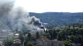 Incendie à Grasse, appartement en flammes. Intervention des pompiers - Alpes Maritimes - PACA - FRANCE