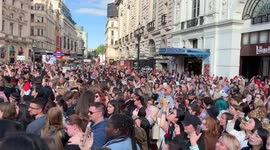 HyundaixBTS: new ad unveiled in Piccadilly Circus, London