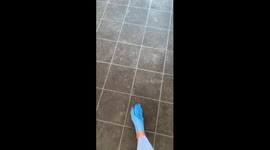 Having long toes
