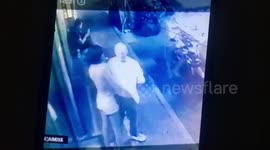 Shocking moment British tourist is pickpocketed in Thailand