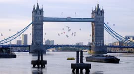 London Balloon Regatta launches across river Thames