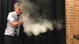 'Genie' smokes out an oil lamp in Aladdin-style science trick