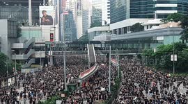 Hundreds of thousands attend the third massive protest against extradition bill in Hong Kong