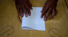 DIY || Making Paper Plane Show Piece On Carrom Board || Easy Made 3D paperplane