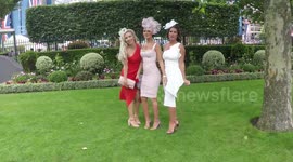 Women show off their style at Ascot Ladies Day