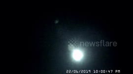 Meteor explodes over South East Queensland, Australia