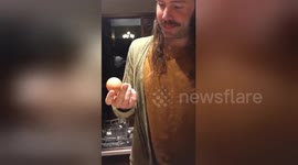 'Egg whispering' Aussie man wows friends by knowing how to find a double-yolked egg