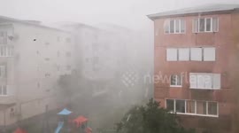 Torrential storm caught on camera in Dej, Romania
