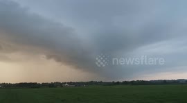 Beautiful Evening Shelf Cloud On Storm