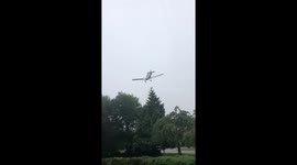 Small plane crash lands in Rhode Island neighbourhood