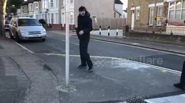 Shocking moment man is tasered by police after slashing man in the face with a razor