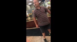 Longer version: Short man has epic meltdown in NYC bagel shop