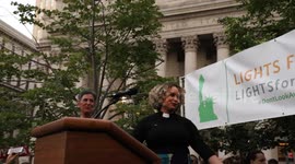 Rep. Nadler shouted down by pro-impeachment demonstrator at immigration vigil