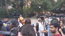 Tempers flare between Manhattanhenge photographers
