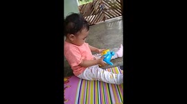 Babies open their own toys