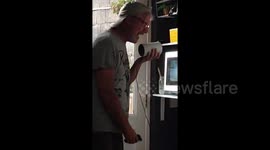 'Alexa STOP!' UK dad loses patience with smart speaker after it keeps playing the wrong songs