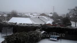 SECOND DAY OF SNOW AS  BLIZZARD ARRIVES MARCH 12TH 2013 KENT ENGLAND UK