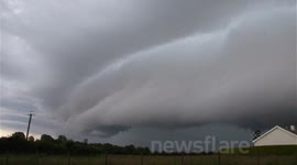 Monster Shelf Cloud 5