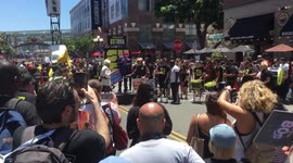 Donald Trump vs Bernie Sanders Dance Off Comic-Con San Diego 2019 Host Orlando Jones