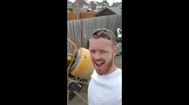 UK man pranks neighbour by calling hundreds of crows to gather on garden lawn