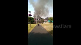 'You can feel the heat!' Blanket of smoke seen above Walthamstow shopping centre fire