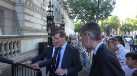 Remainer MP Dominic Grieve heckled en route to Theresa May's farewell drinks party