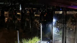 Hong kong police doesn't get clear shot to shoot teargas