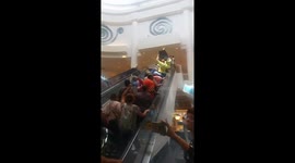 LOS RETIRADOS DANDO CANDELA!  #lascanaserespetan https://t.co/6Yu0oaajgI