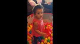 Doodlebug Shaking her Bootie