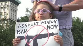 New Yorkers gather in anti-gun, pro-mental health rally in response to weekend's mass shootings
