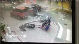 Noodle bar in northern China explodes injuring two and damaging vehicles