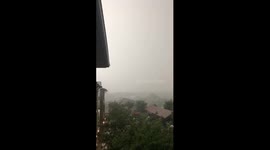 Booming lightening strike in Salt Lake City
