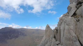 Scrambling / rock climbing without ropes on the West Face of Tryfan, North Wales, UK GoPro Hero 6 Black POV