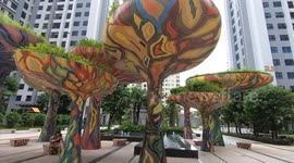 Unique 'tree tower' made from thousands of colorful ceramic pieces in Vietnam