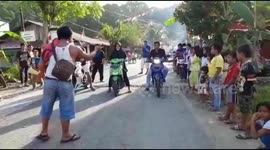 slow motorcycle race