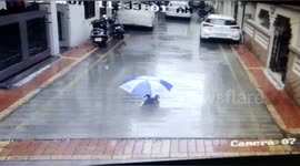 Miraculously survies seven years old child as car runs upon in India.