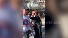 Angelina hits Disneyland with children