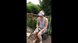 UK man has hilarious reaction to scary virtual reality