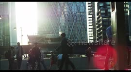 rush hour commuters heading home in london docklands