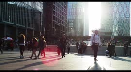 rush hour commuters heading home in london docklands