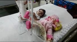 To treat a little girl's leg fractures, doctors in Delhi 'treat' her doll too