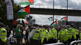 Police and protesters clash ahead of controversial arms fair in London