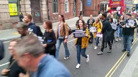 Anti-Brexit protesters in Brighton to 'defend democracy' against Boris Johnson