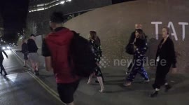 Sir Patrick Stewart's Wife Sunny Ozell tells Off An Autograph Hunter