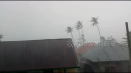 Violent storm damages dozens of homes in West Sumatra