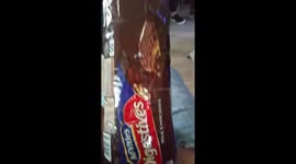 Mcvities cite kitten